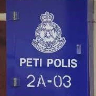 ACRYLIC POLICE BOX   PETI POLIS WITH CUSTOM WORDING STICKER
