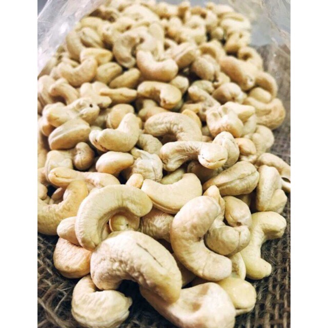 INDIAN RAW CASHEW NUT (GRADE 320) 1KG