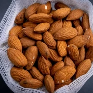Almond USA Large Size 22.68KG
